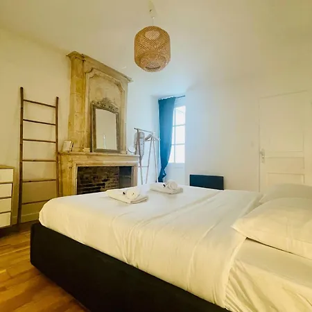 Le Flamant, Centre Ville, Lr132